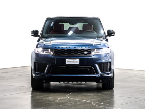 Used 2022 Land Rover Range Rover Sport HST image 2