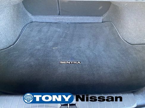 Used 2025 Nissan Sentra SV FWD image 29