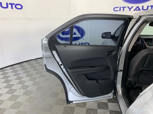 Used 2016 Chevrolet Equinox LS FWD image 29