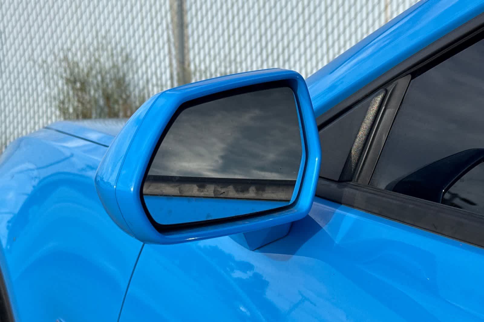 Used 2023 Chevrolet Camaro LT RWD image 11