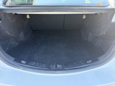 Used 2019 Ford Fusion SE FWD image 18