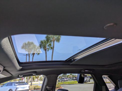 Certified 2023 Cadillac XT5 Premium Luxury w/ Technology Package image 20