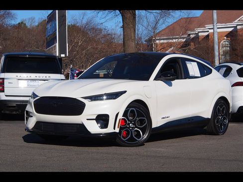 Used 2022 Ford Mustang Mach-E GT image 1