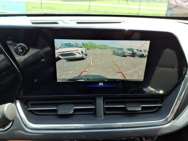 New 2026 Chevrolet Trax ACTIV w/ Sunroof Package FWD image 14