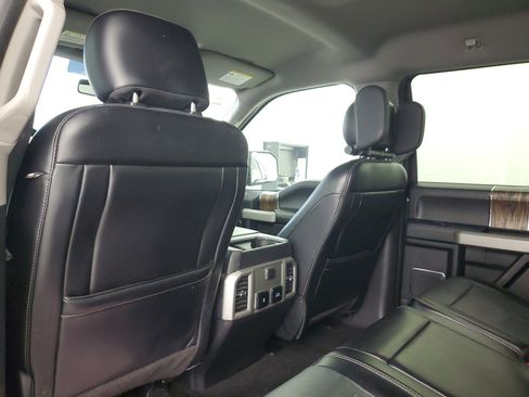 Used 2018 Ford F150 Lariat AWD/4WD image 10