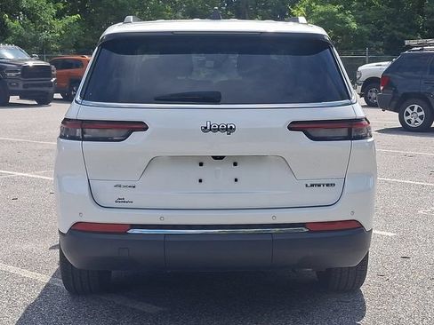 Certified 2023 Jeep Grand Cherokee L Limited w/ Trailer Tow Group (B) AWD/4WD image 3