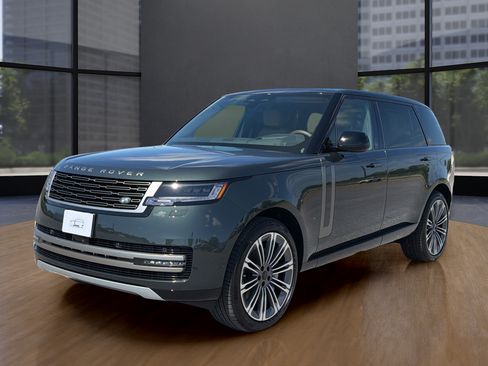 New 2026 Land Rover Range Rover Long Wheelbase SE AWD/4WD image 12