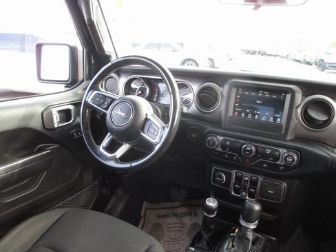 Used 2020 Jeep Gladiator Sport w/ Quick Order Package 24S image 19