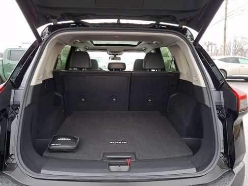 Certified 2023 Nissan Rogue SV w/ SV Premium B Package image 28