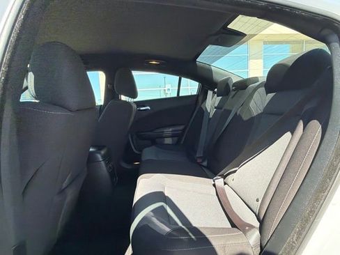 Used 2021 Dodge Charger SXT w/ Blacktop Package AWD/4WD image 15