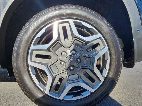 Used 2022 Hyundai Santa Fe Limited image 9