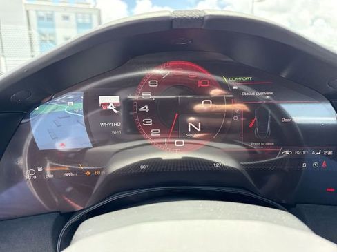 Used 2024 Ferrari Roma RWD image 15