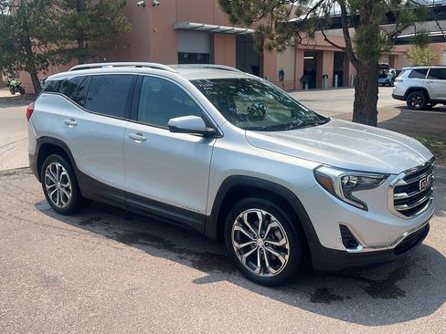 Used 2019 GMC Terrain SLT FWD image 5