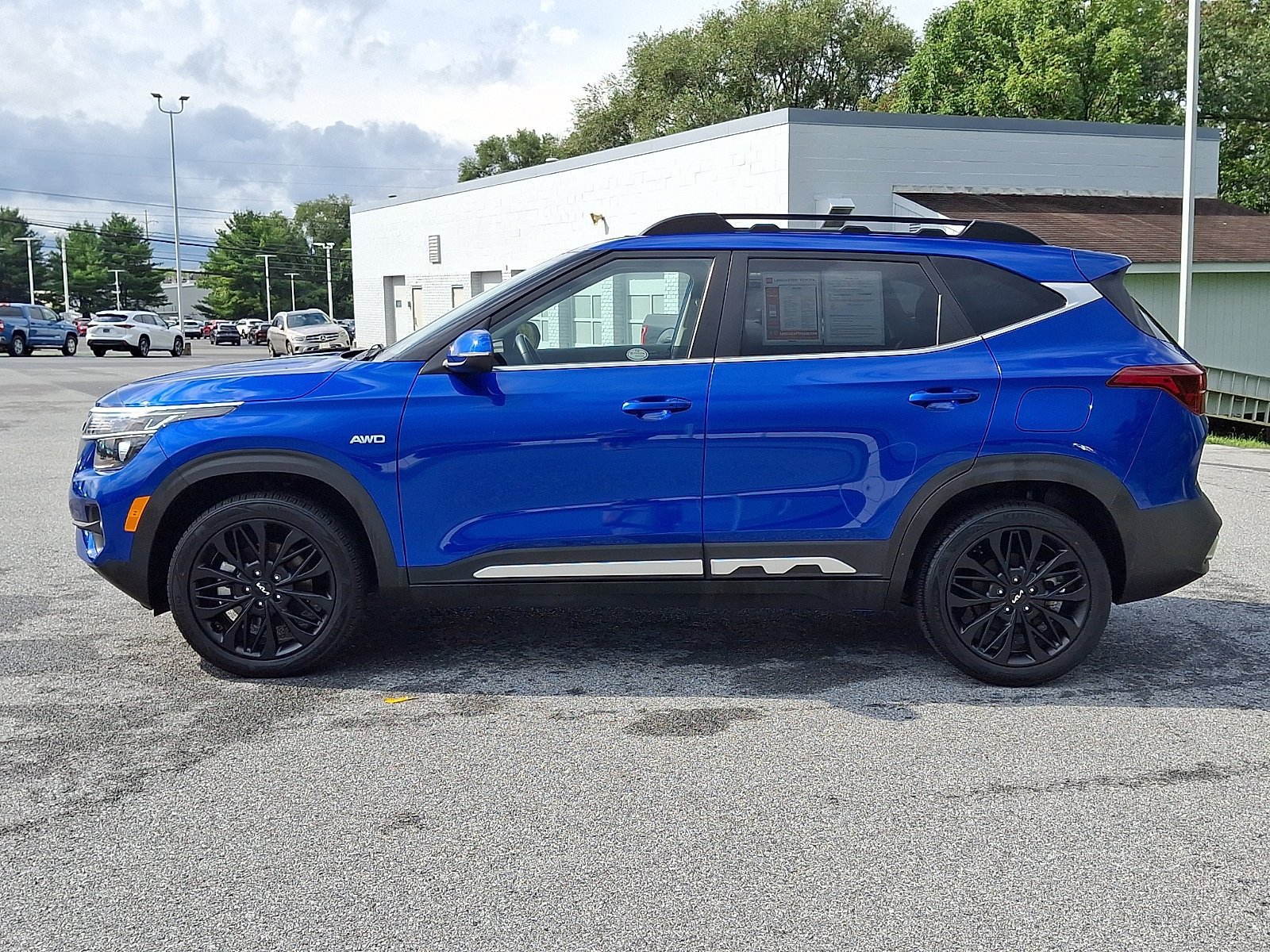 Used 2022 Kia Seltos Nightfall Edition AWD/4WD image 4
