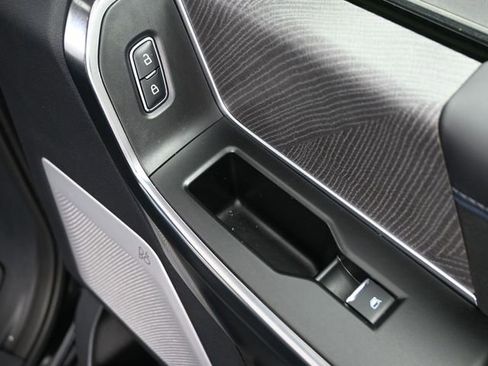 Used 2025 Ford F250 Platinum image 49