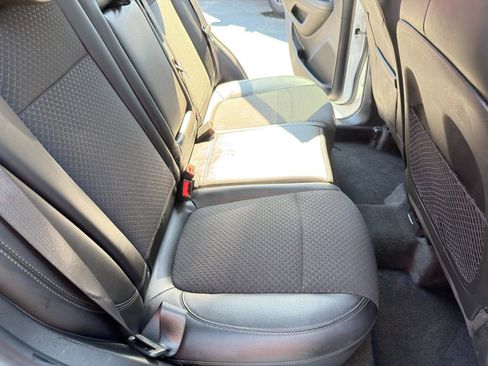 Used 2020 Buick Encore Preferred image 29