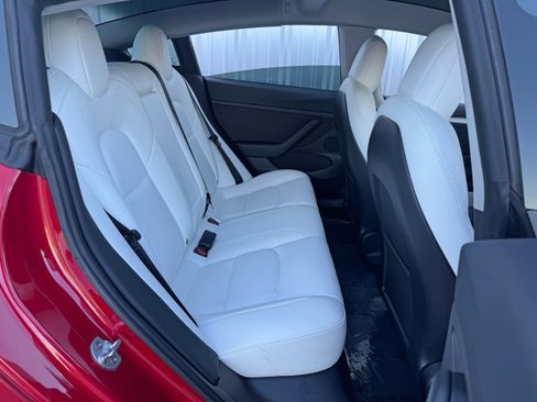 Used 2022 Tesla Model 3 image 42
