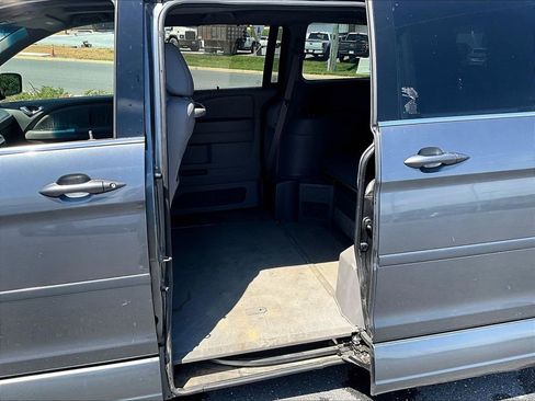 Used 2010 Honda Odyssey EX-L image 8
