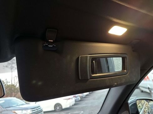 Used 2021 BMW X5 xDrive40i w/ Premium Package image 34