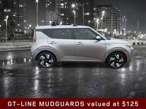 Used 2023 Kia Soul GT-Line w/ GT-Line Technology Package FWD image 7