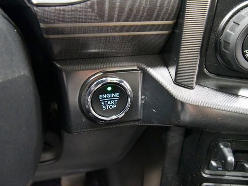 Used 2023 Ford F150 Platinum w/ FX4 Off-Road Package AWD/4WD image 26