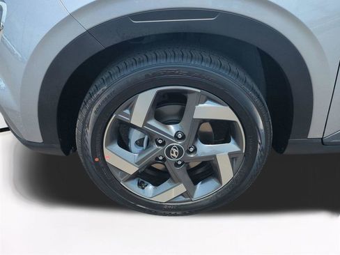 New 2026 Hyundai Venue SEL FWD image 11