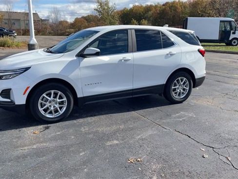 Certified 2023 Chevrolet Equinox LT image 4
