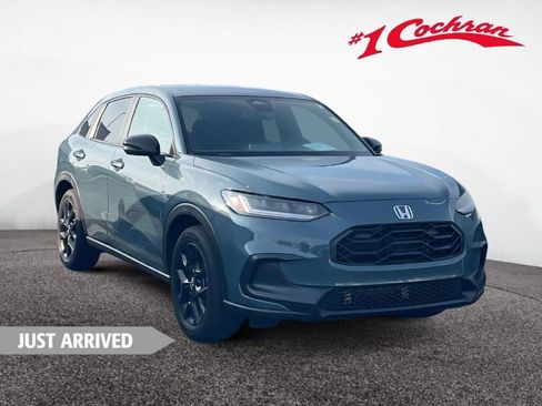 Used 2023 Honda HR-V Sport image 1