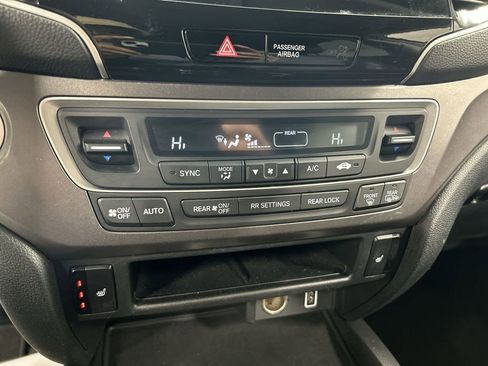 Used 2021 Honda Pilot EX-L image 16