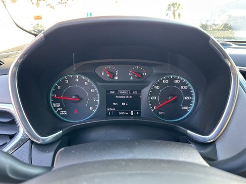 Used 2022 Chevrolet Equinox LS image 31