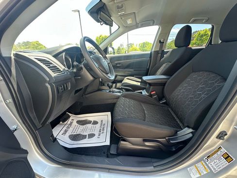 Used 2024 Mitsubishi Outlander Sport ES image 20