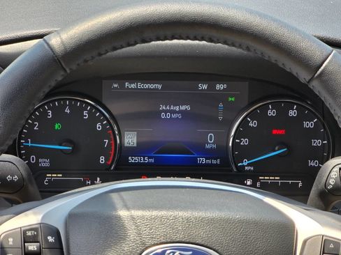 Used 2023 Ford Explorer Limited w/ Equipment Group 301A RWD image 8