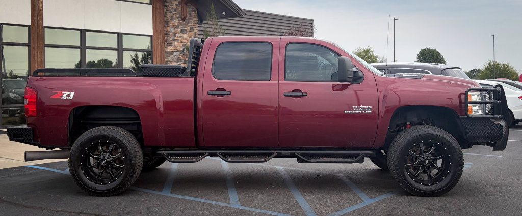 Used 2013 Chevrolet Silverado 2500 LT w/ Texas Edition AWD/4WD image 27