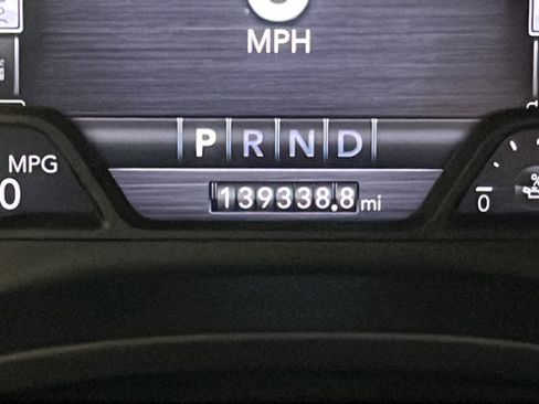 Used 2019 RAM 1500 Big Horn AWD/4WD image 10