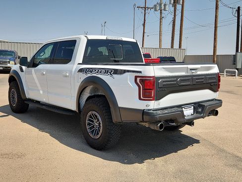 Used 2019 Ford F150 Raptor w/ Equipment Group 802A Luxury AWD/4WD image 3