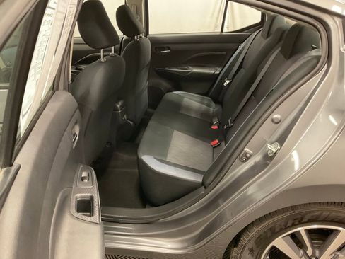 Used 2023 Nissan Versa SV image 18