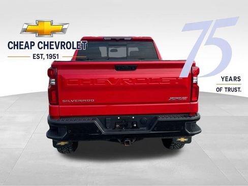 Used 2024 Chevrolet Silverado 1500 ZR2 AWD/4WD image 4