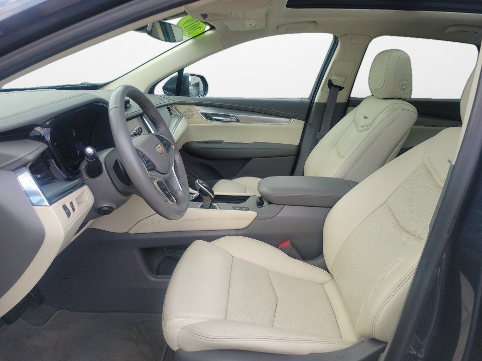 Used 2019 Cadillac XT5 Premium Luxury FWD image 9