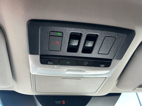 New 2026 Nissan Pathfinder Platinum image 20