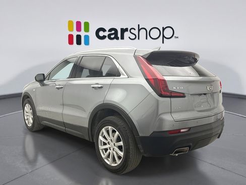 Used 2023 Cadillac XT4 Luxury w/ Cold Weather Package image 3