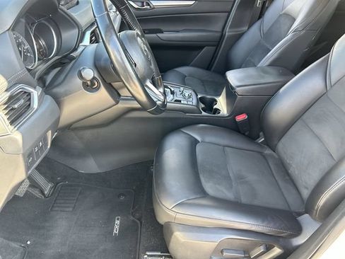 Used 2018 MAZDA CX-5 Touring w/ Preferred Equipment Package FWD image 21
