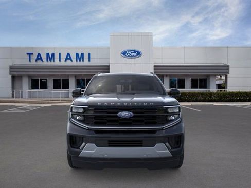 New 2026 Ford Expedition Platinum w/ Platinum Ultimate Package AWD/4WD image 6
