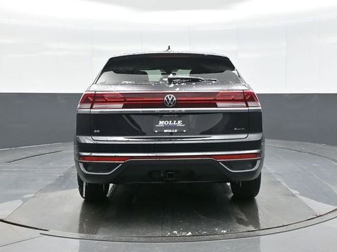 New 2026 Volkswagen Atlas Cross Sport SE image 6