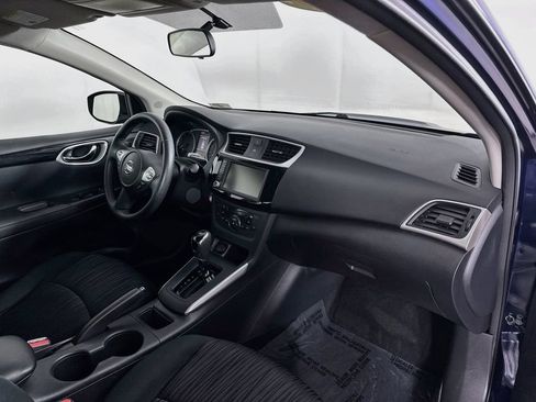 Used 2019 Nissan Sentra SV FWD image 34