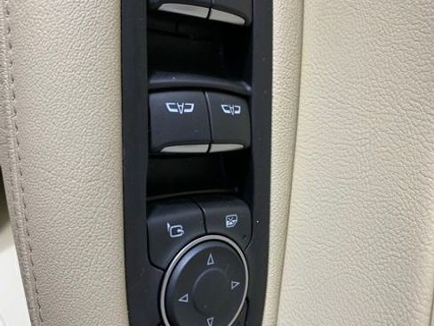 Used 2019 Cadillac XT5 Premium Luxury AWD/4WD image 29