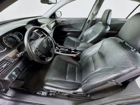 Used 2017 Honda Accord EX-L image 20