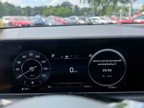 Used 2024 Kia Seltos S FWD image 13