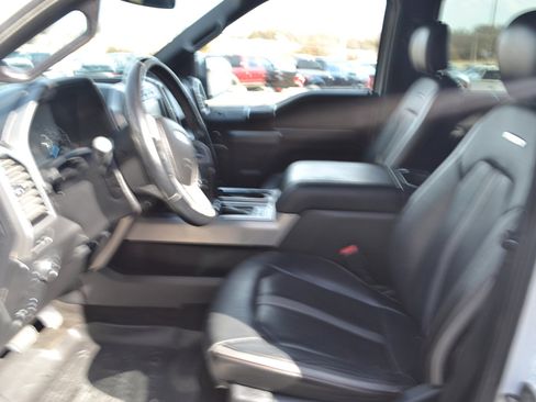 Used 2018 Ford F150 Platinum w/ Equipment Group 701A Luxury image 13