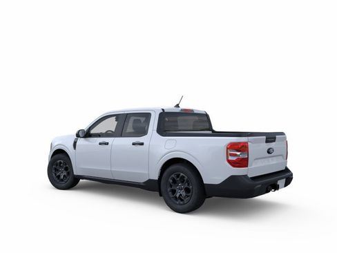 New 2026 Ford Maverick XLT w/ XLT Luxury Package AWD/4WD image 5