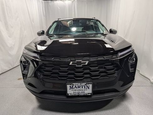 New 2026 Chevrolet Trax LT w/ Driver Confidence Package FWD image 8